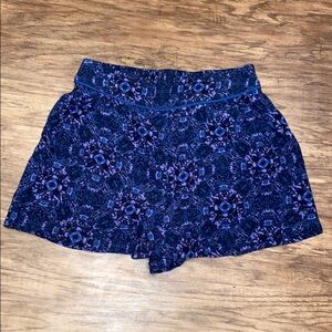 Forever 21 Blue Mosaic High awaits Flowy Shorts